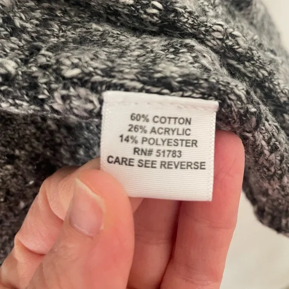 Maurice’s Large Sleeveless Cardigan - Picture 4 of 7